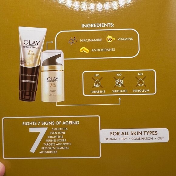 Olay Total Effects Cleanser and Moisturizer - NIB - MSRP $35 - Picture 3 of 3